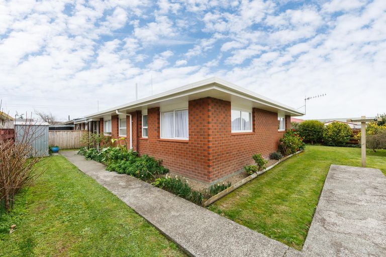 Photo of property in 10b Monrad Street, Highbury, Palmerston North, 4412