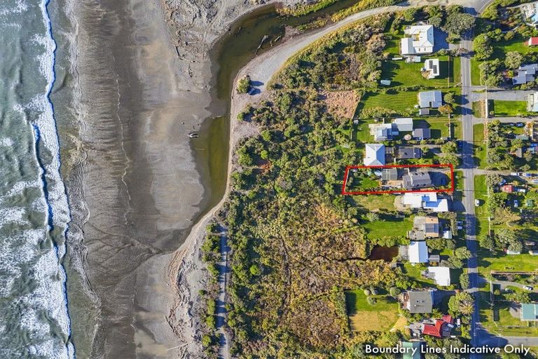 Photo of property in 11 Rodney Avenue, Te Horo Beach, Otaki, 5581