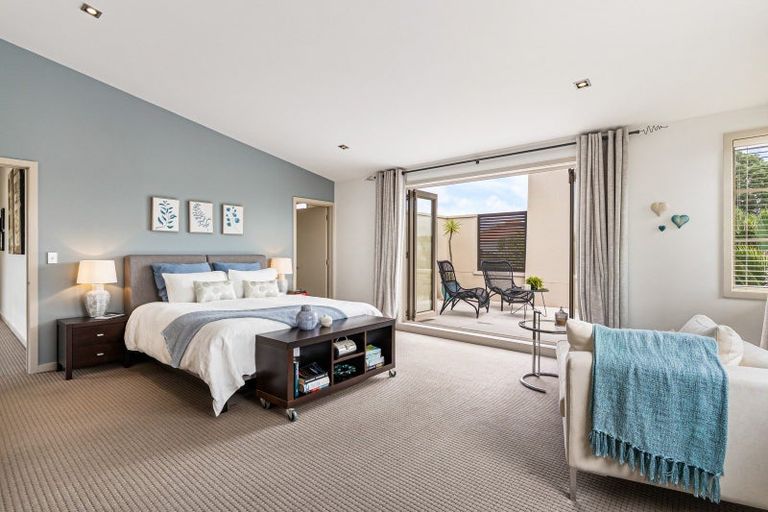 Photo of property in 2/2 Clifton Road, Hauraki, Auckland, 0622