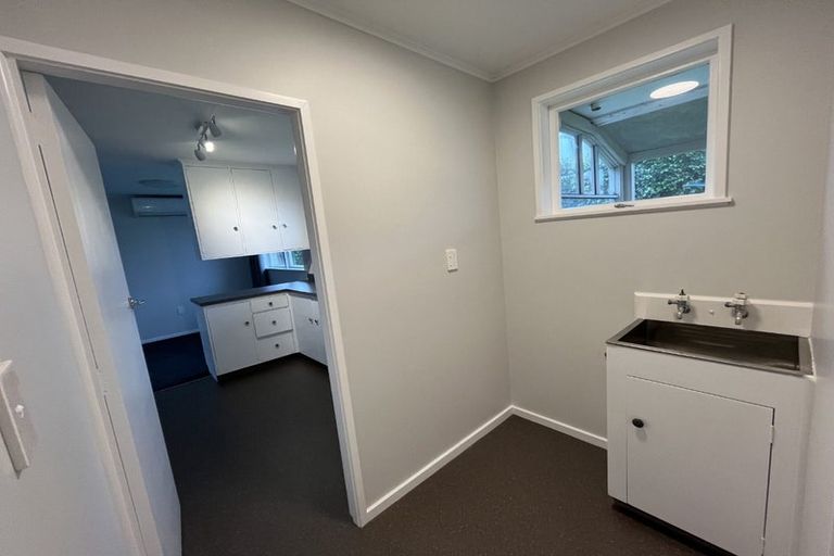 Photo of property in 6b Greenwood Place, Paraparaumu, 5032