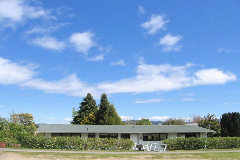Photo of property in 17 Kurupae Road, Hilltop, Taupo, 3330