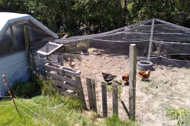 Photo of property in 660p Cathedral Road, Domett, Cheviot, 7383