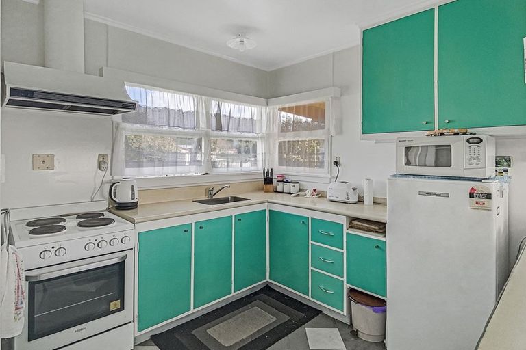 Photo of property in 10 Taraire Crescent, Otangarei, Whangarei, 0112