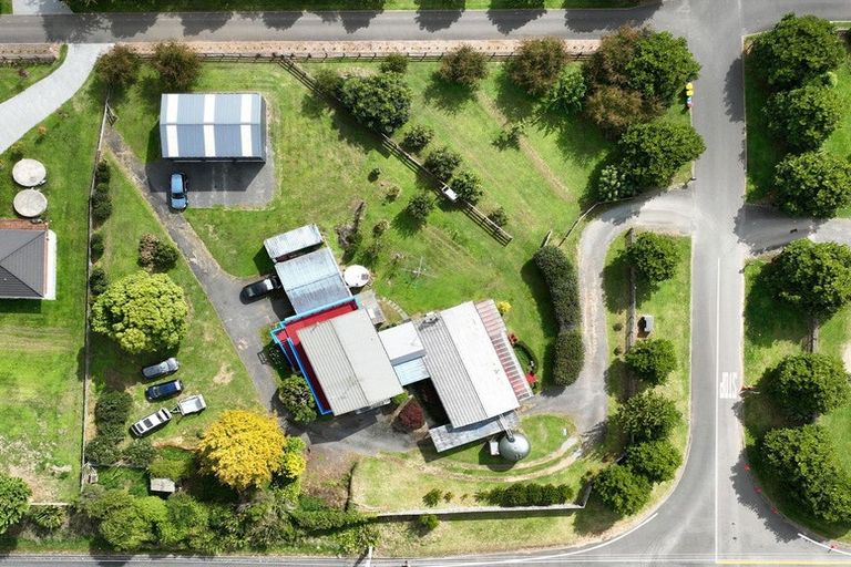 Photo of property in 6 East Ridge Grove, Newstead, Hamilton, 3286