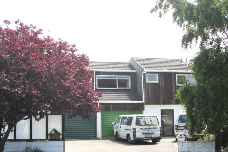 Photo of property in 8a Hilldale Place, Hillsborough, Christchurch, 8022