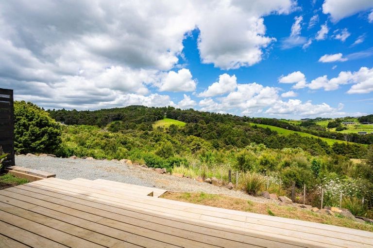 Photo of property in 421 Cames Road, Kaiwaka, 0975