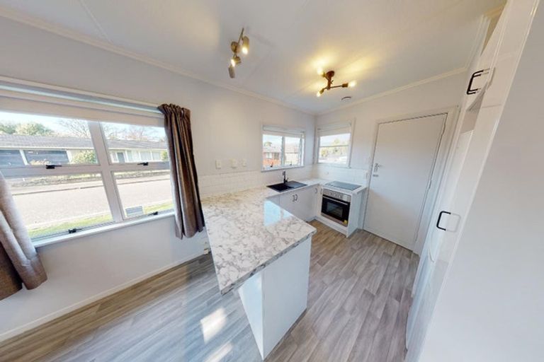 Photo of property in 1 Cremorne Avenue, Hokowhitu, Palmerston North, 4410