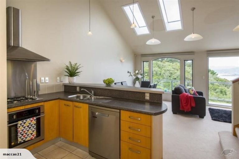 Photo of property in 92b Homebush Road, Khandallah, Wellington, 6035