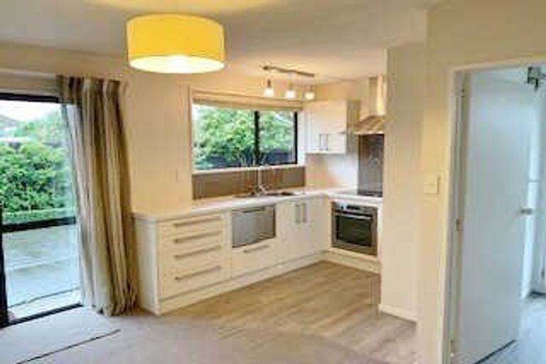 Photo of property in 3/12 Nepal Place, Burnside, Christchurch, 8053