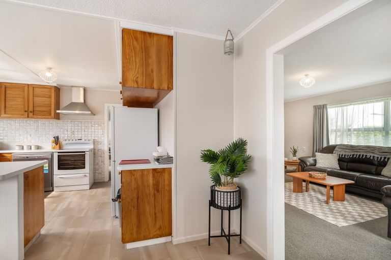 Photo of property in 15 School Road, Ngongotaha, Rotorua, 3010