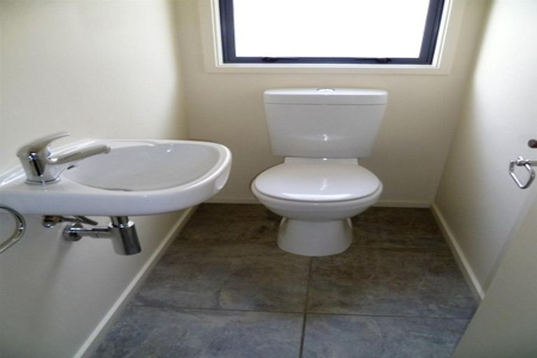 Photo of property in 6 Bennelong Place, Havelock North, 4130