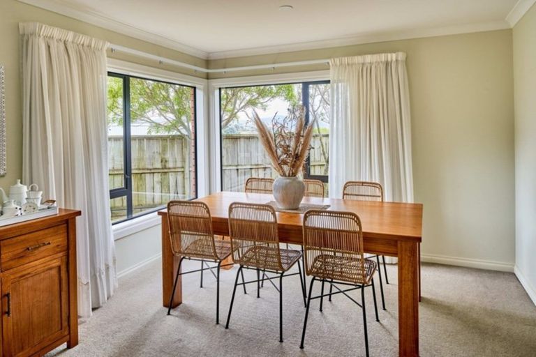 Photo of property in 14 Port Lane, Whitby, Porirua, 5024