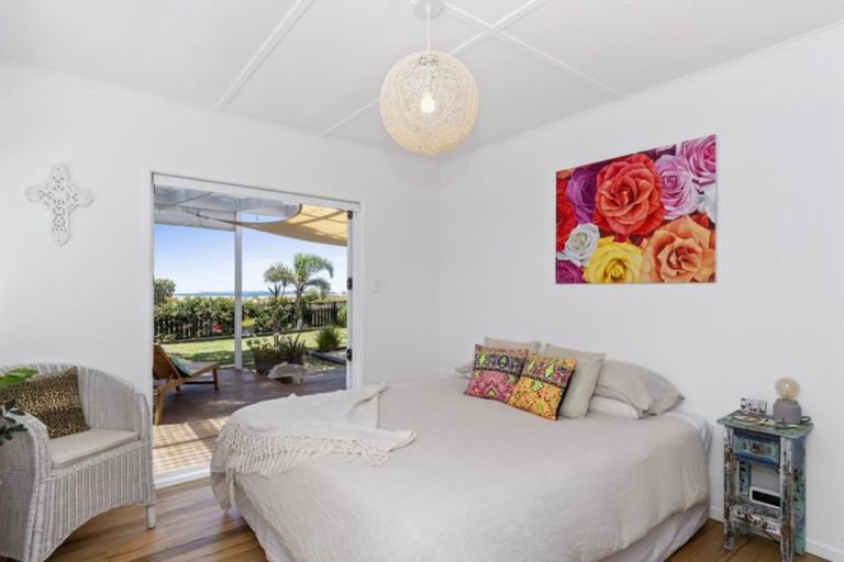 Photo of property in 1021a Papamoa Beach Road, Papamoa Beach, Papamoa, 3118