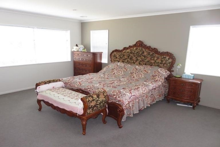 Photo of property in 188 Westchester Drive, Churton Park, Wellington, 6037