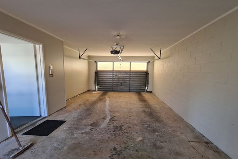 Photo of property in 1/35 Ashdown Place, Pahurehure, Papakura, 2113