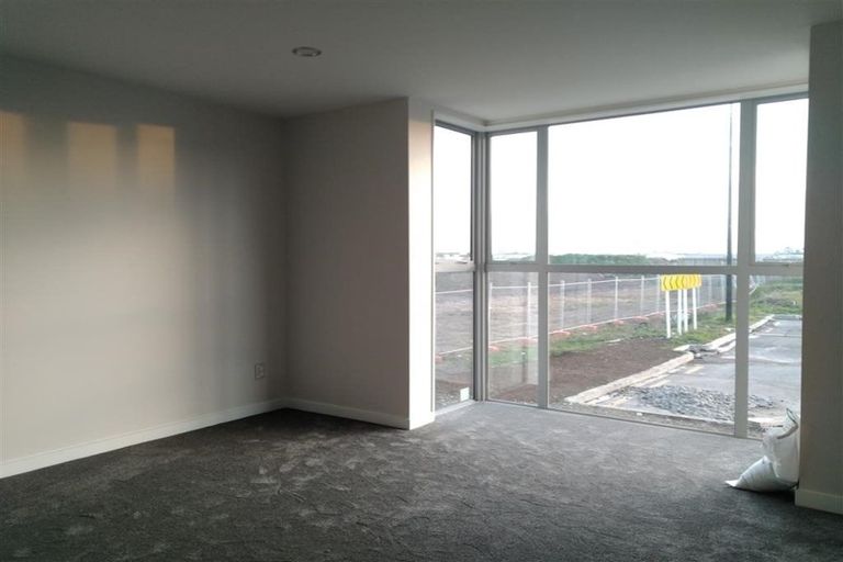 Photo of property in 3 Hollowout Street, Takanini, 2112