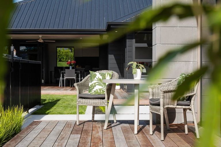 Photo of property in 8 Waitaha Place, Ruakaka, 0116