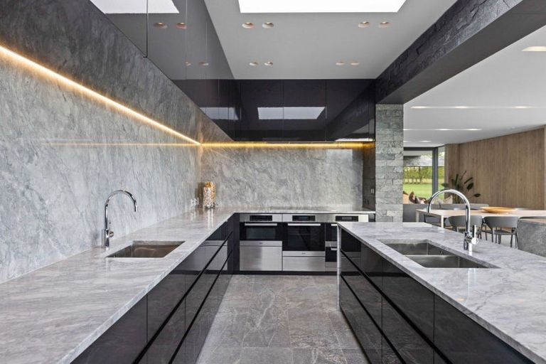 Photo of property in 400 Pound Road, Yaldhurst, Christchurch, 7676