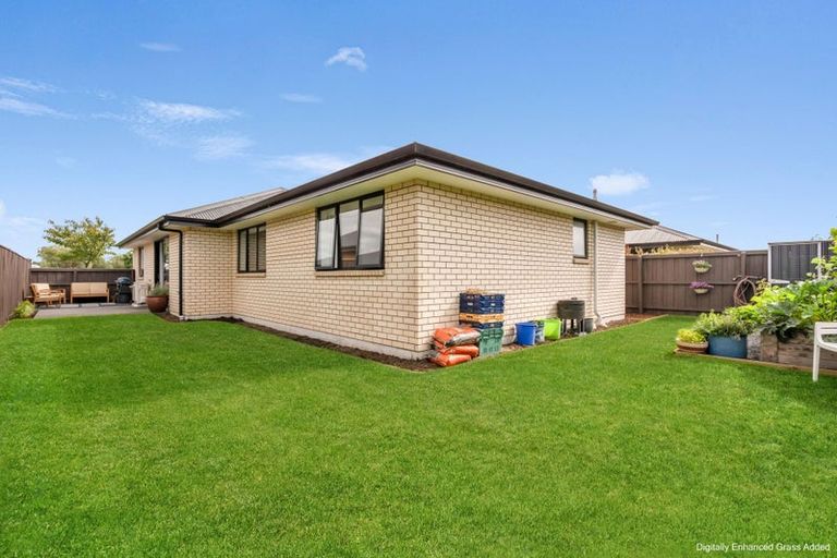 Photo of property in 10 Clanfield Way, Rolleston, 7615