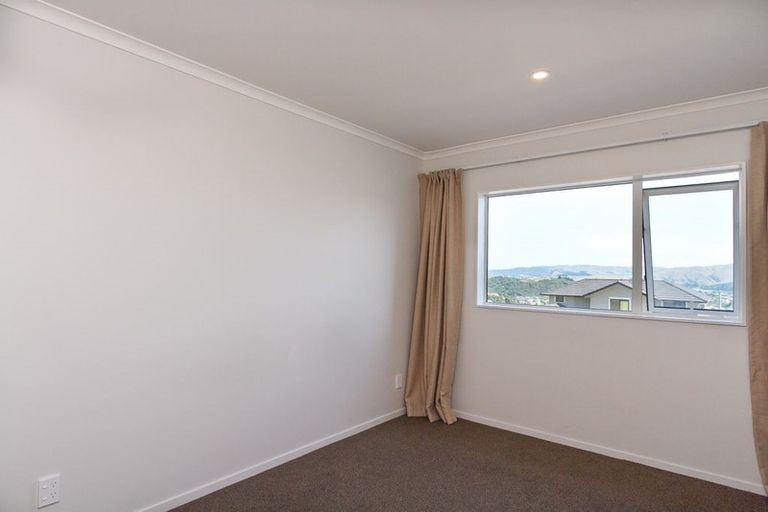 Photo of property in 7 Pacific View, Whitby, Porirua, 5024