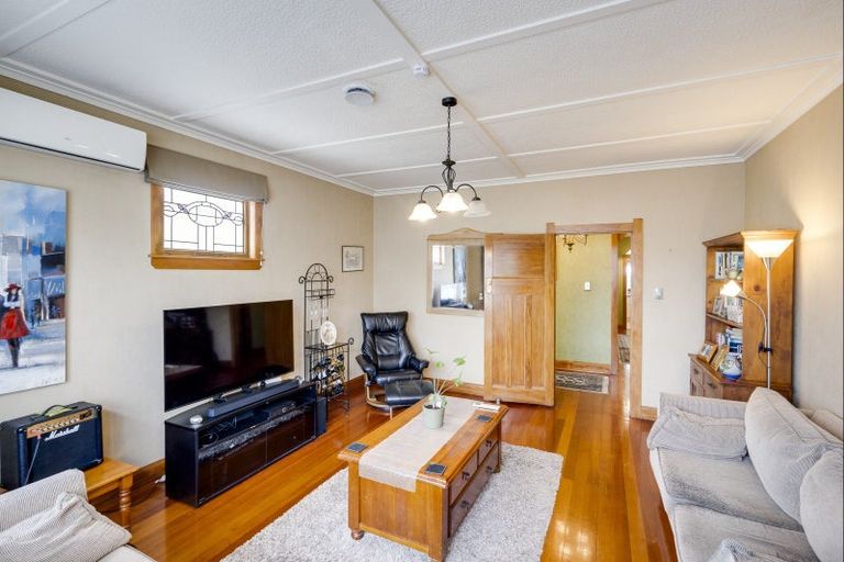 Photo of property in 57 Nelson Crescent, Napier South, Napier, 4110