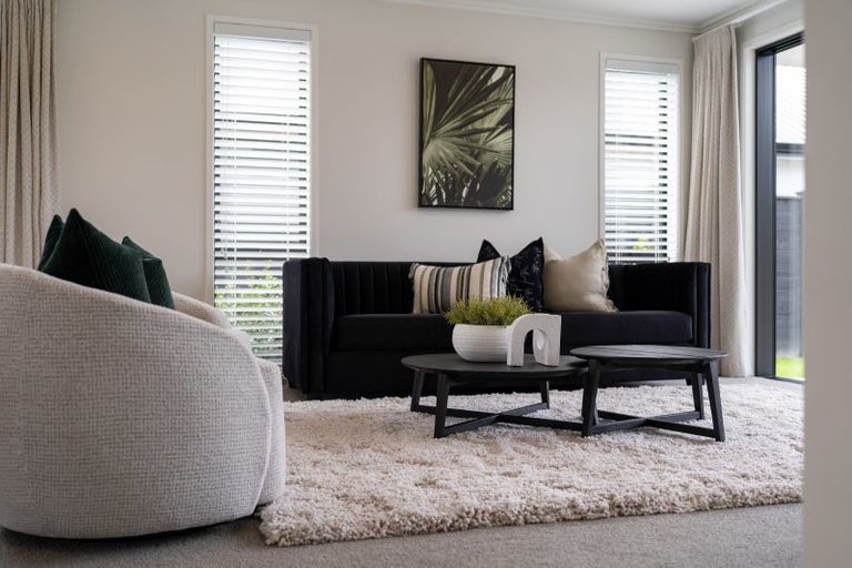 Photo of property in 28 Isobel Hodgson Drive, Cambridge, 3434