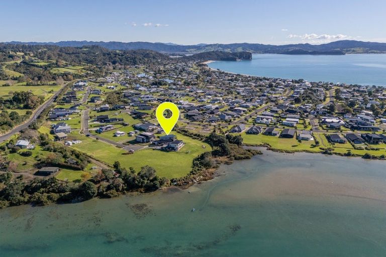 Photo of property in 17 Fred Harsant Drive, Cooks Beach, 3591