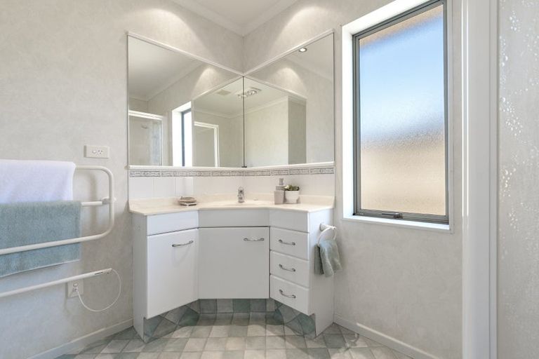 Photo of property in 6 Donnington Place, Bethlehem, Tauranga, 3110