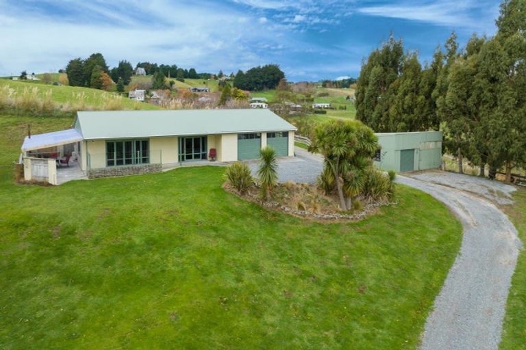 Photo of property in 111 Hamilton Street, East Gore, Gore, 9775