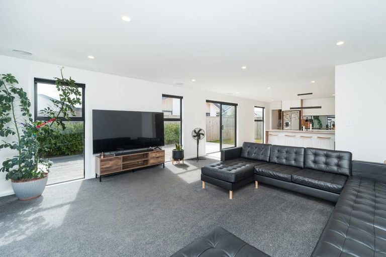 Photo of property in 61 Freedom Drive, Kelvin Grove, Palmerston North, 4414
