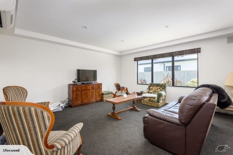 Photo of property in 5 Overton Place, Prebbleton, 7604