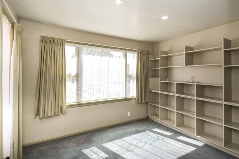 Photo of property in 147 Kendal Avenue, Burnside, Christchurch, 8053