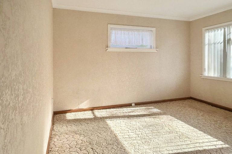 Photo of property in 128 College Street, Awapuni, Palmerston North, 4412