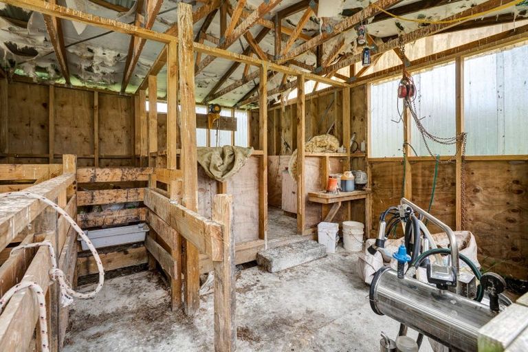 Photo of property in 927 Mohakau Road, Kiore, Stratford, 4395