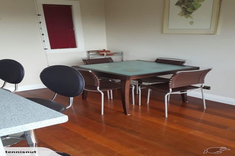 Photo of property in 77a Creswick Terrace, Northland, Wellington, 6012