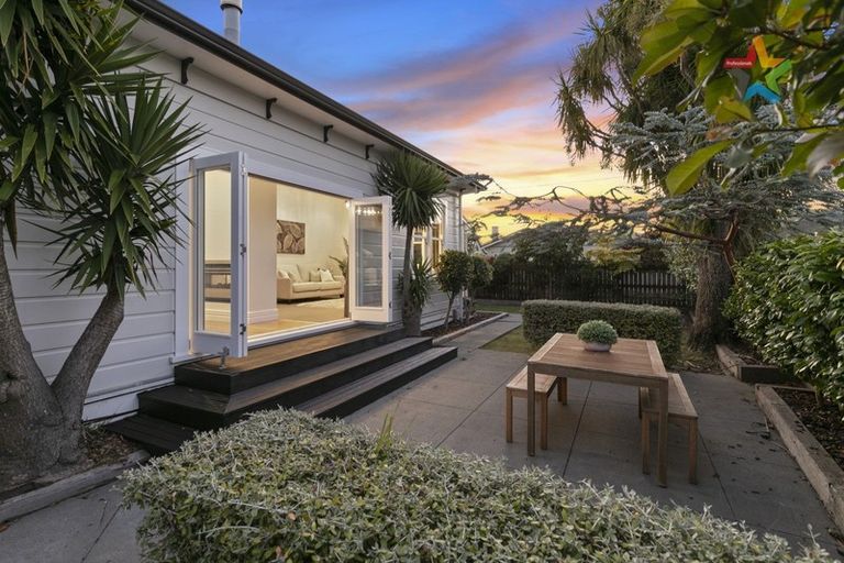 Photo of property in 24 Tama Street, Alicetown, Lower Hutt, 5010