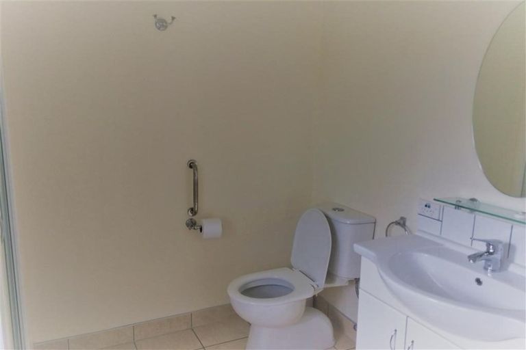 Photo of property in 6 Mahoe Street, Eastbourne, Lower Hutt, 5013