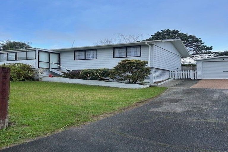 Photo of property in 14a Newington Road, Henderson, Auckland, 0612