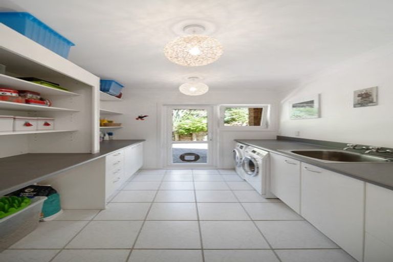 Photo of property in 104 Awanui Rise, Papakura, 2582