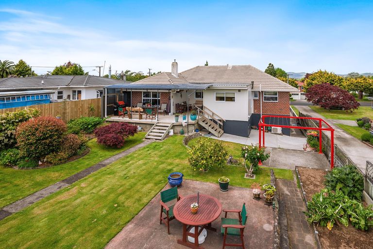 Photo of property in 11 Jervis Street, Hillcrest, Rotorua, 3015