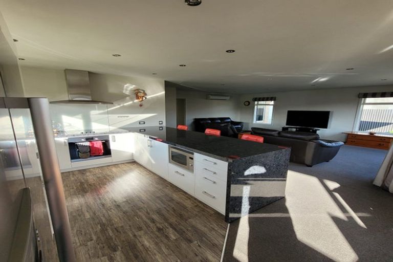 Photo of property in 75 Hayhurst Street North, Temuka, 7920