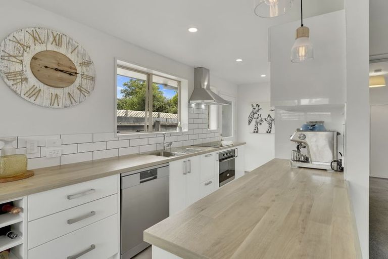 Photo of property in 2/111 Slater Street, Richmond, Christchurch, 8013