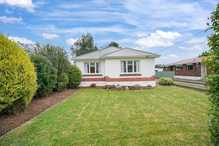 Photo of property in 20 Palmer Street, Grasmere, Invercargill, 9810