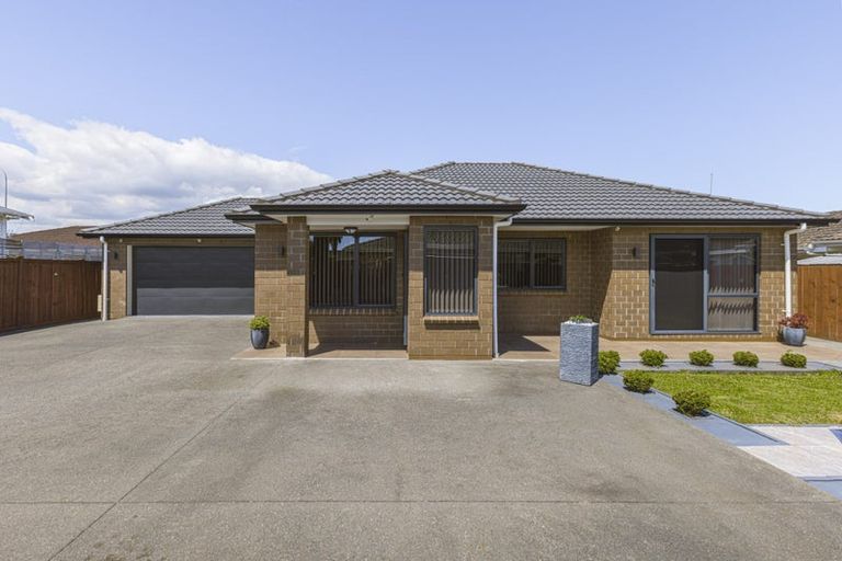 Photo of property in 58 Rangitoto Road, Papatoetoe, Auckland, 2025
