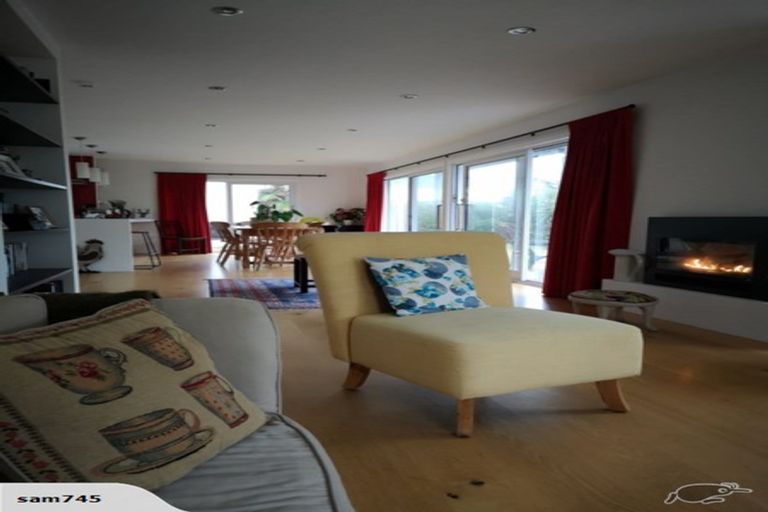 Photo of property in 19 Miro Street, Eastbourne, Lower Hutt, 5013