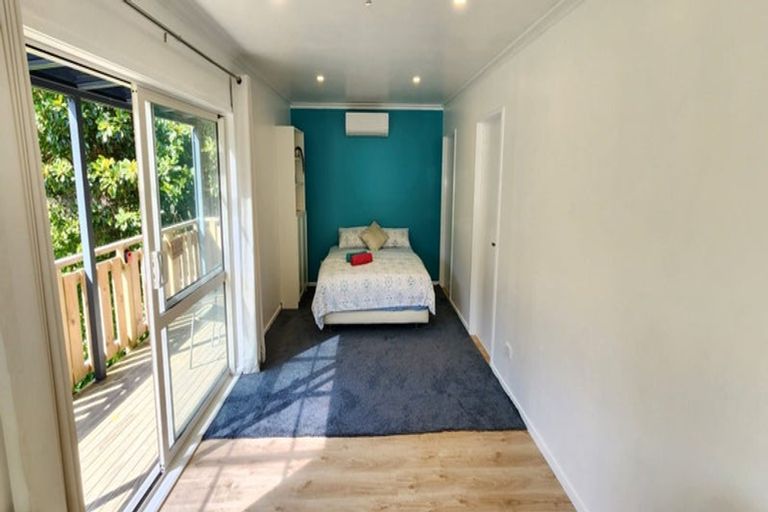 Photo of property in 6a Brierley Place, Marfell, New Plymouth, 4310