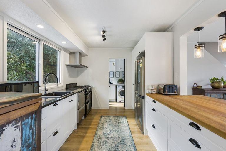 Photo of property in 72 Hadfield Street, Beach Haven, Auckland, 0626