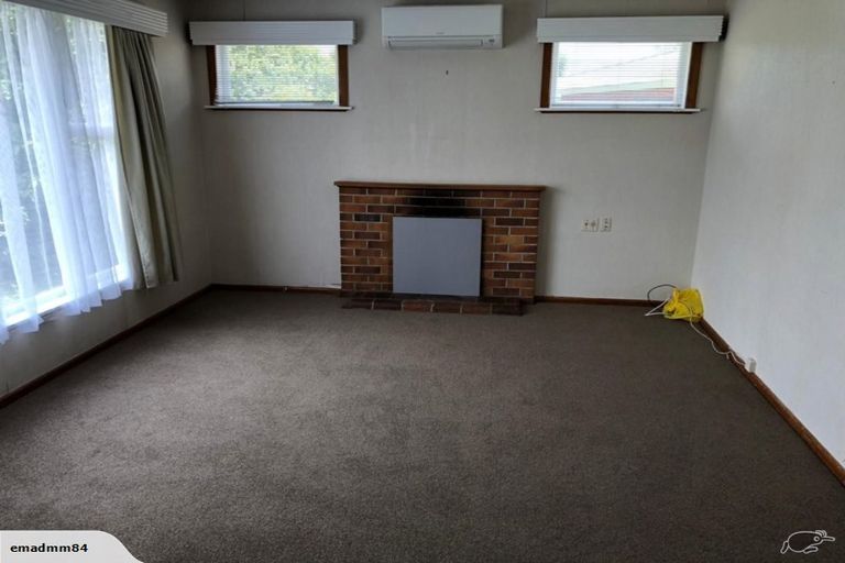 Photo of property in 126 Great South Road, Takanini, 2112