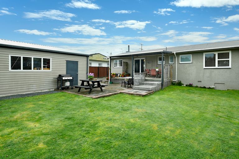 Photo of property in 5 Devon Street, Stoke, Nelson, 7011