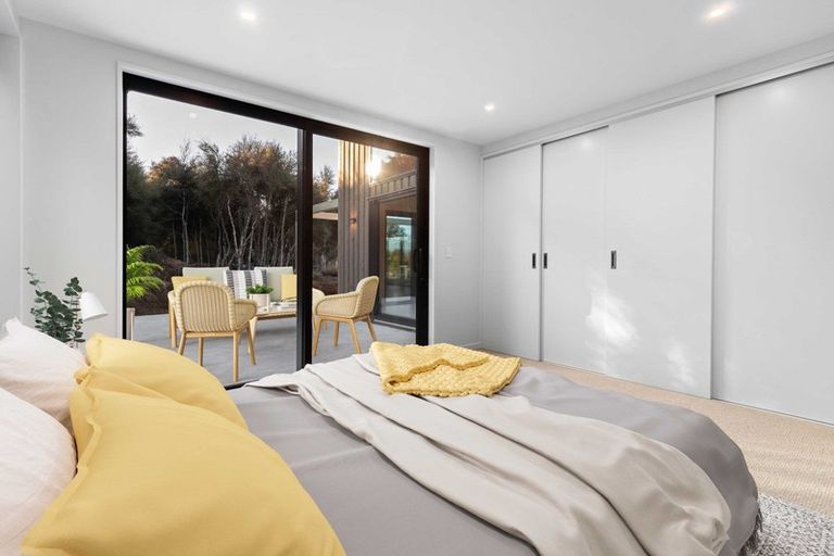 Photo of property in 10 Goldie Lane, Albert Town, Wanaka, 9305